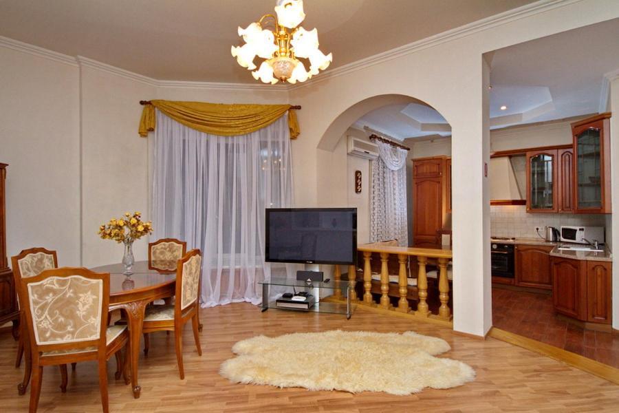 Апартаменты на Бесарабке Киев Экстерьер фото